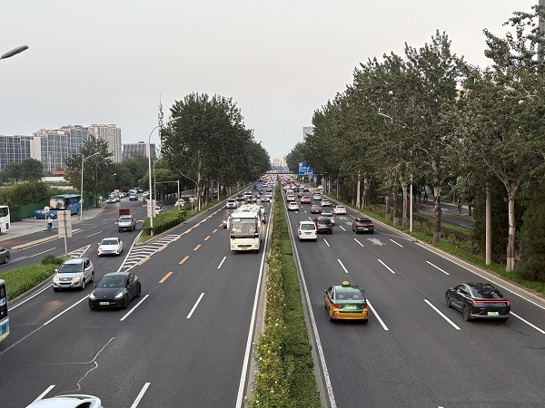 燃油车市场回春必要前提_新能源汽车限号限行政策_汽车产业链重构